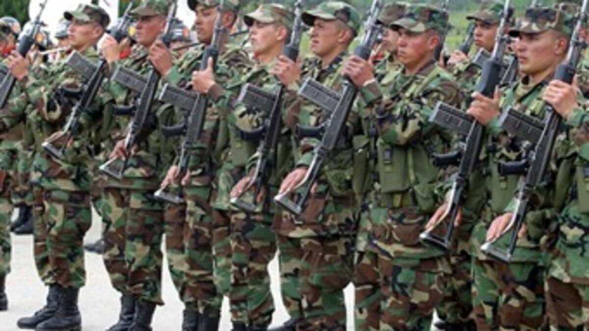 Santos promete acabar servicio militar obligatorio una vez se firme la paz