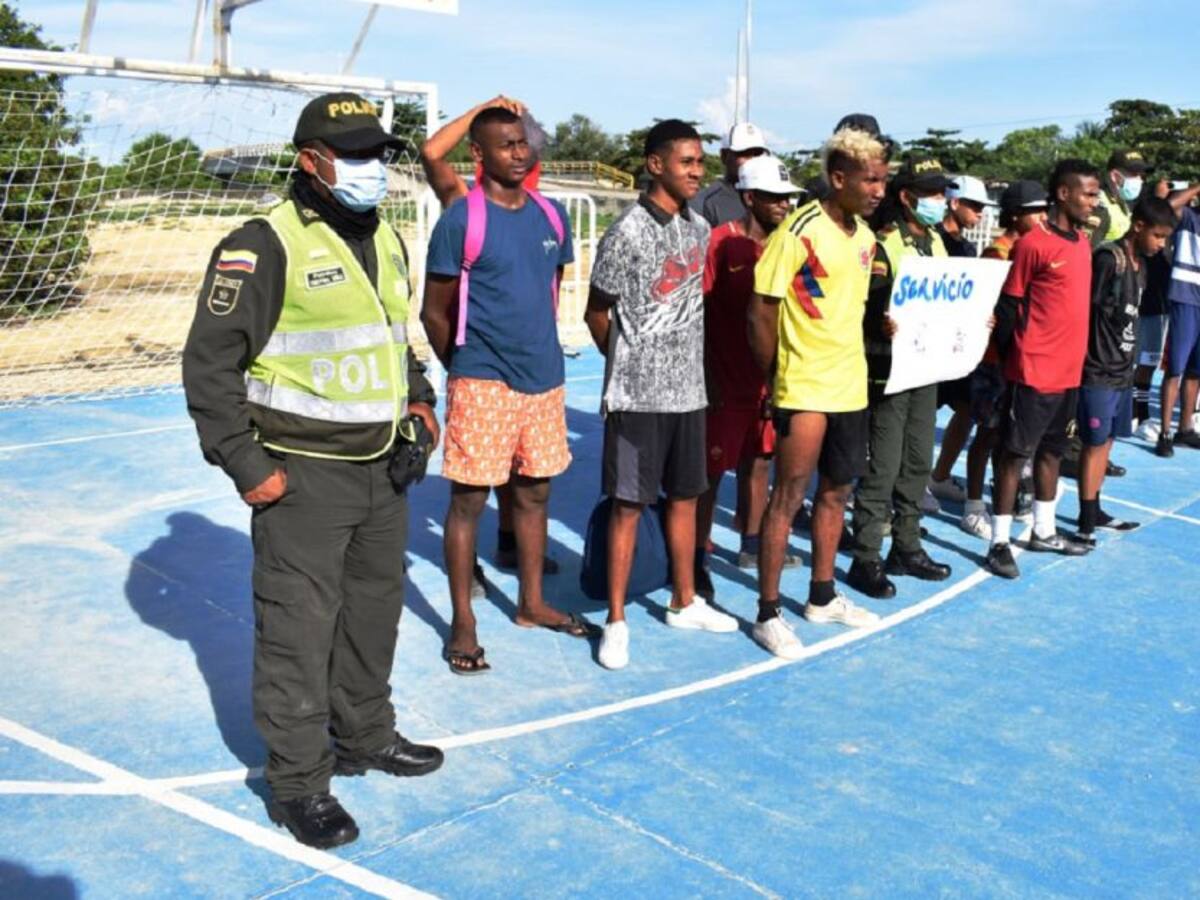Policía lidera proyecto de recreación para jóvenes de La Perimetral