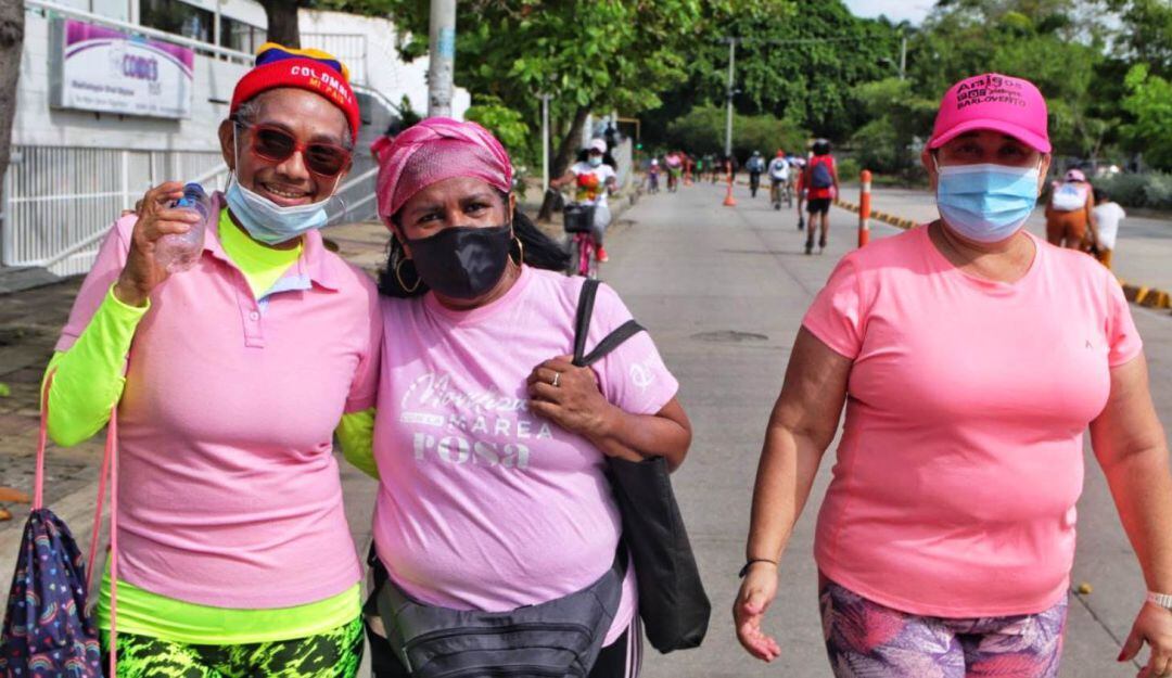 Con bici, patines, patineta, triciclo o tenis los cartageneros y cartageneras se unieron a este día de recreación y actividad física