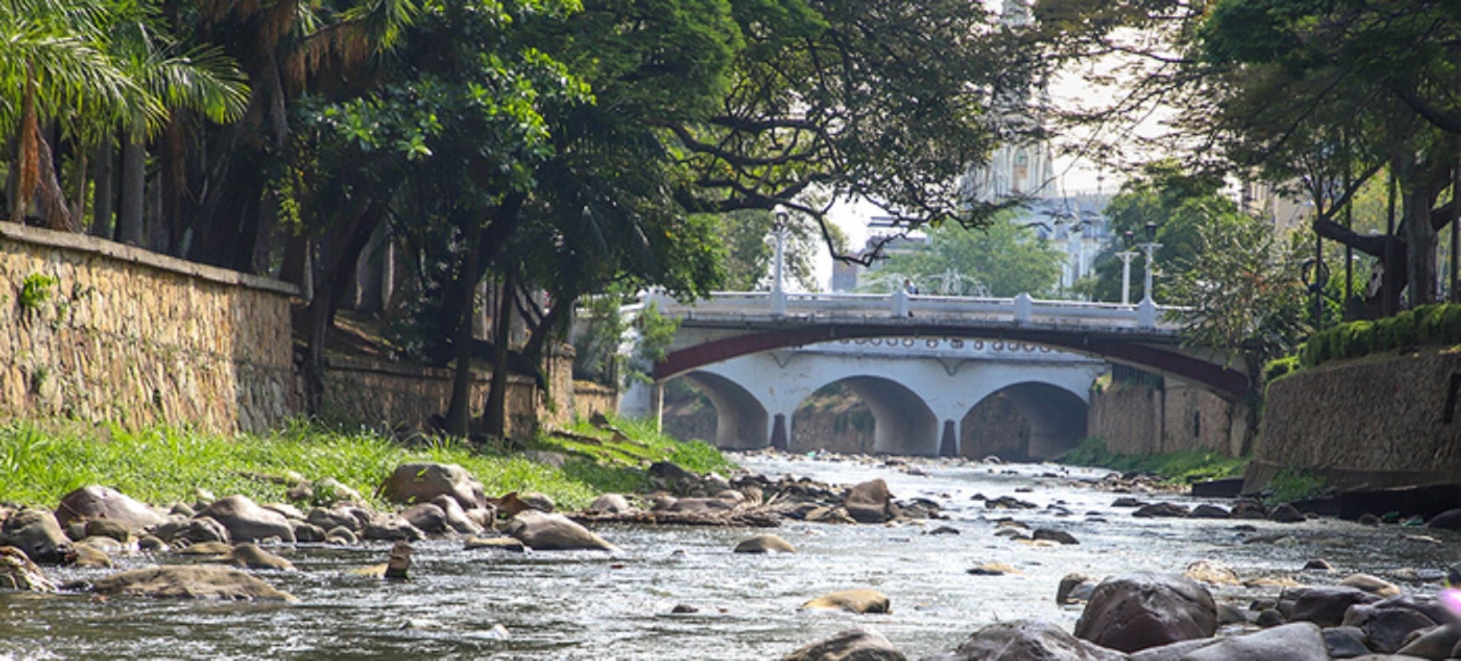 Sol y lluvias para la llegada del invierno en Cali.