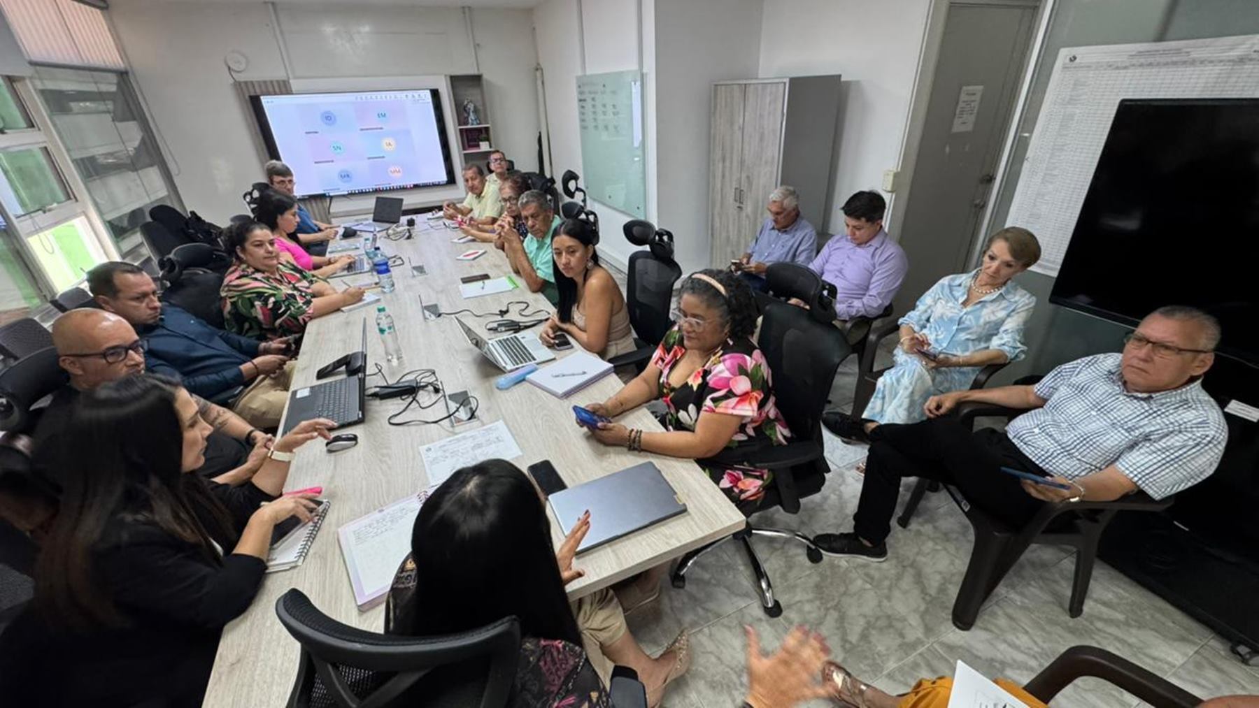 Reunión Nueva EPS en el Tolima