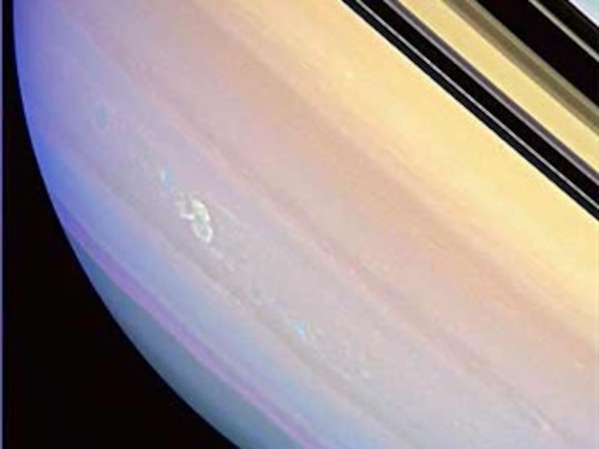 Un océano salado en una luna de Saturno, otro paso en la búsqueda de extraterrestres