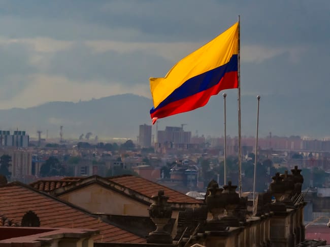Imagen de referencia de bandera de Colombia. Foto: Getty Images