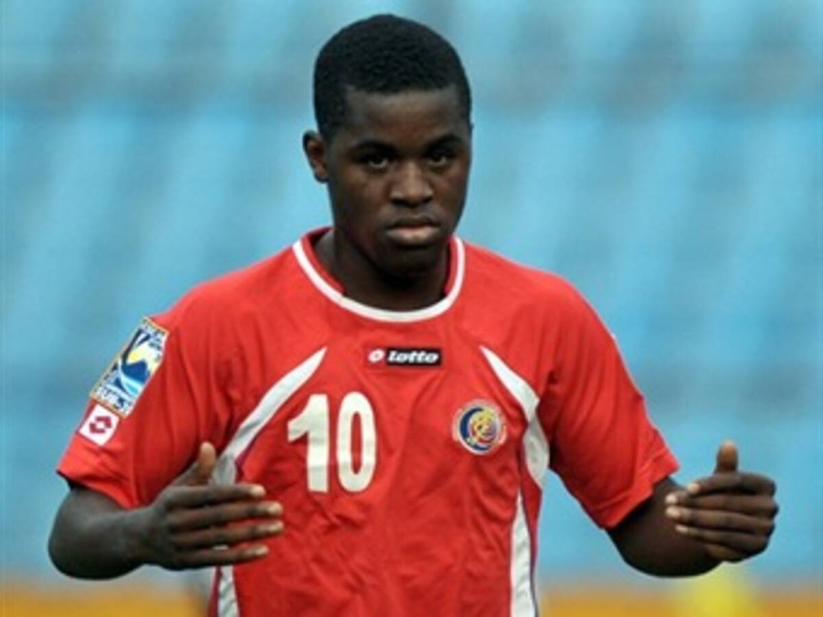 Arsenal confirma la contratación del costarricense Joel Campbell