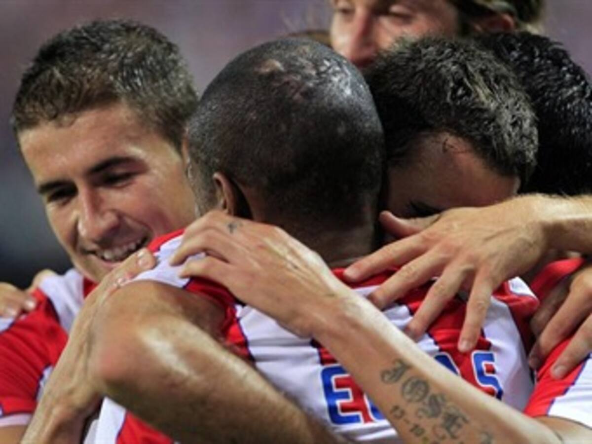Atlético de Madrid venció 2-0 a Vitória Guimaraes en la fase previa de la Europa League