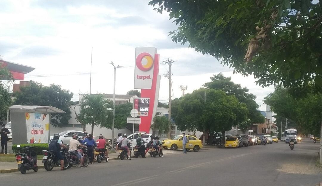 Escases de gasolina en la frontera 