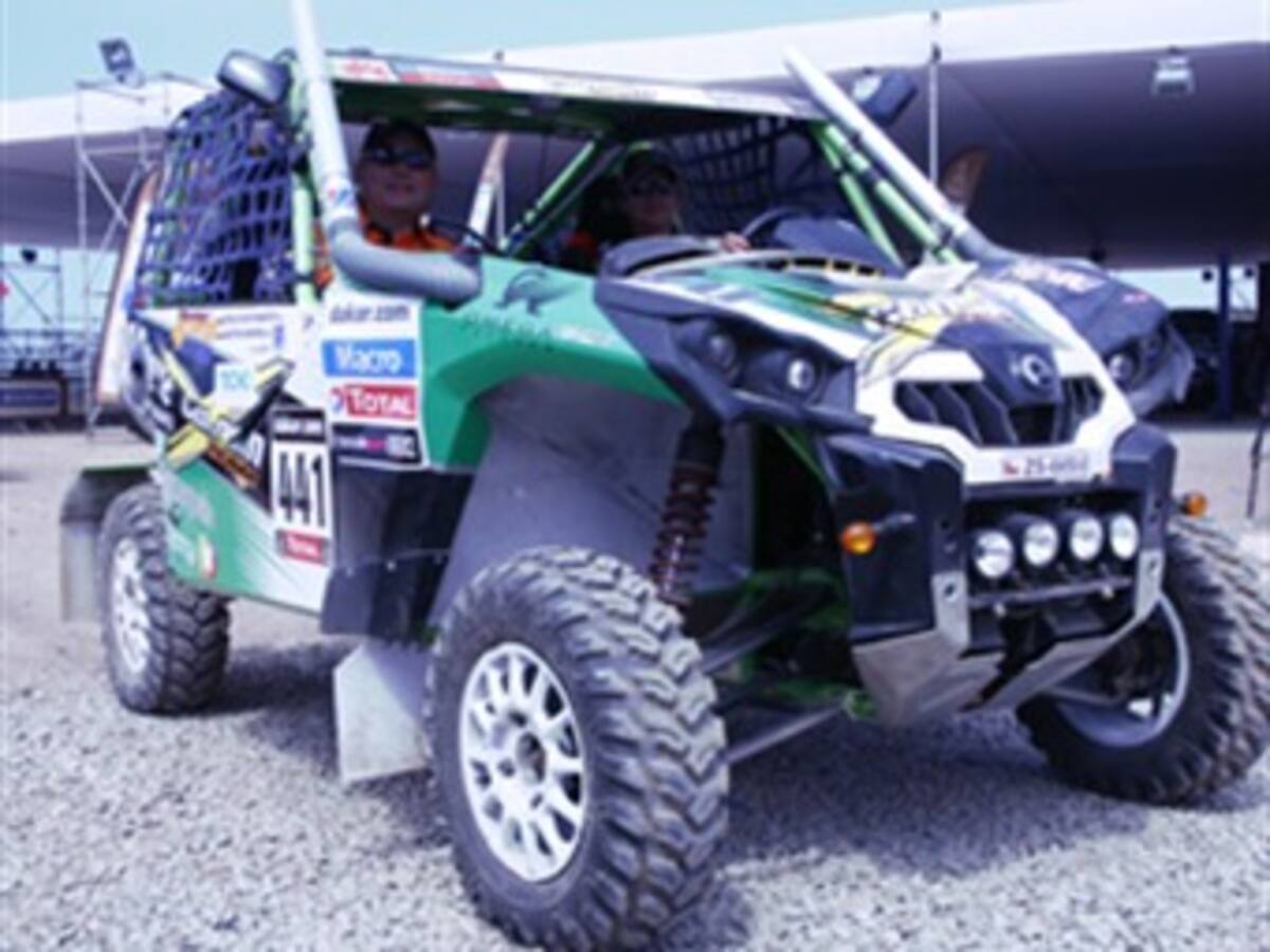 Martha Mariño sigue en la lucha por terminar las 14 etapas del Dakar