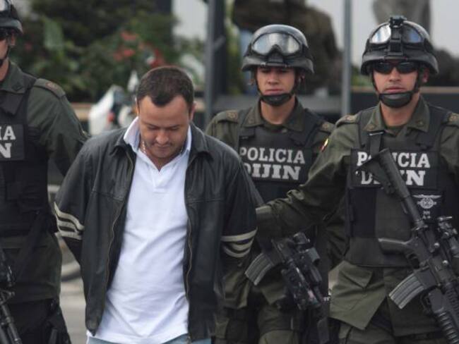 Perú entrega en extradición a exparamilitar alias Duncan
