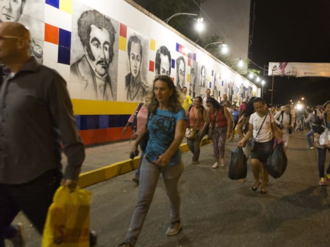 En promedio cada día ingresan cerca de 50.000 venezolanos desde reapertura de la frontera