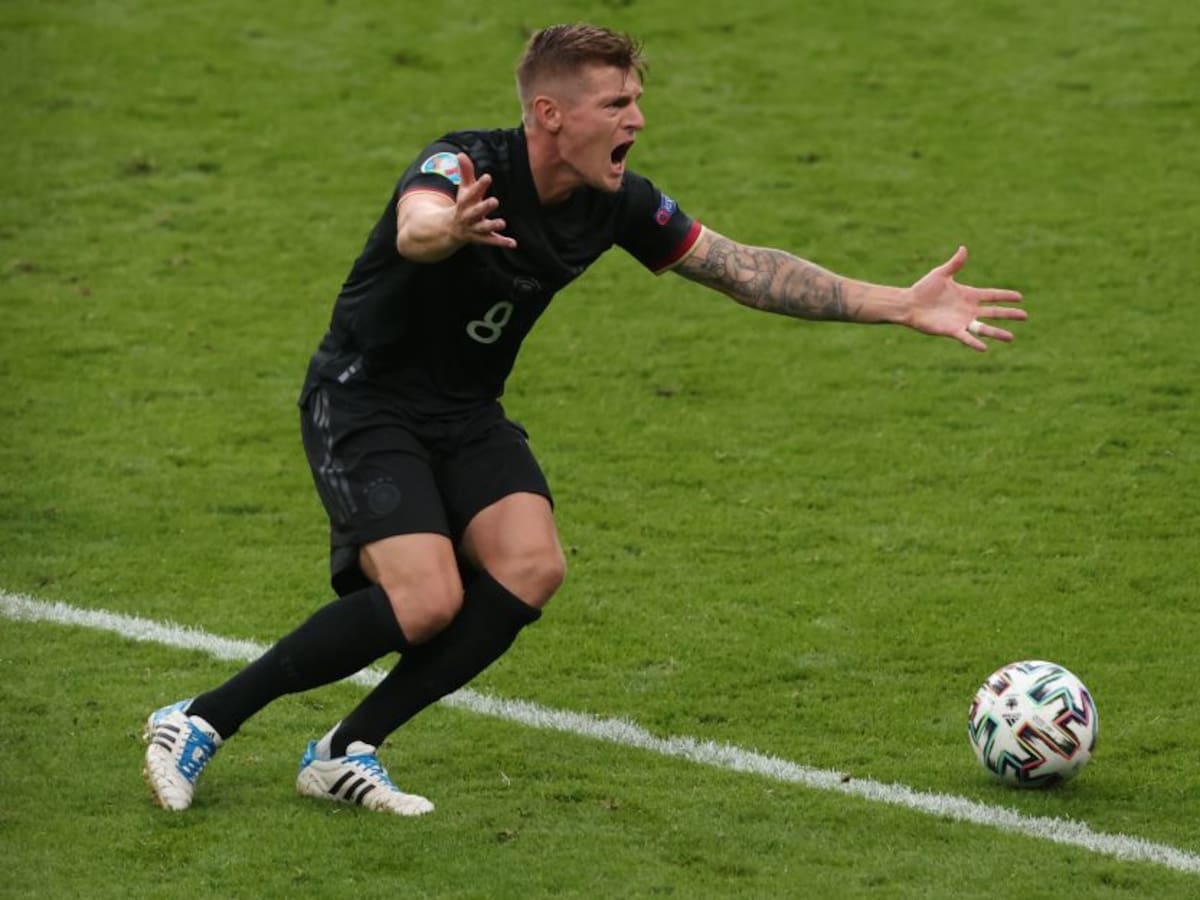 Kroos padece una pubalgia y es duda del Real Madrid para inicio de LaLiga