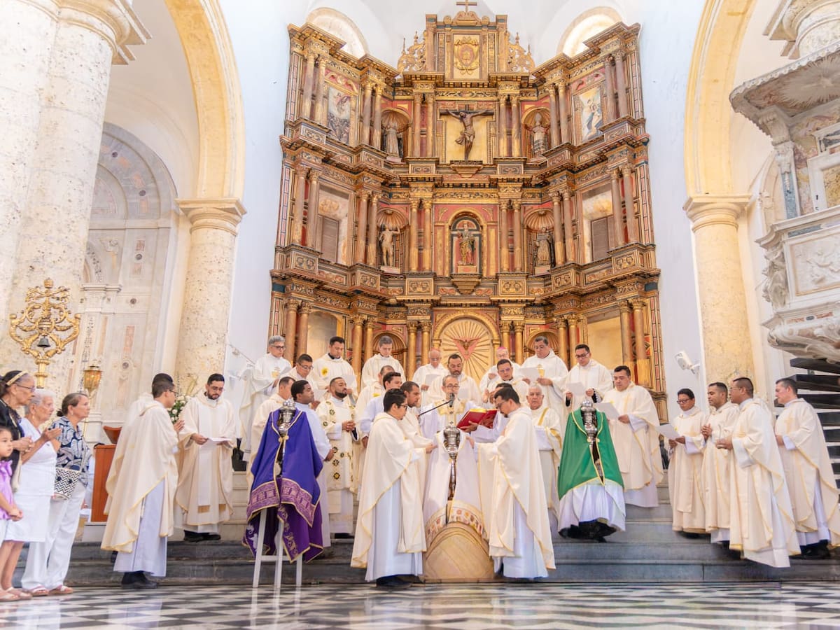 La gran fiesta de la santidad: Cartagena vivió la misa crismal y se prepara para el triduo pascual