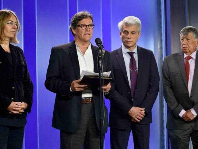 Gobierno buscará pactar cese al fuego antes de reiniciar 5 ciclo de paz