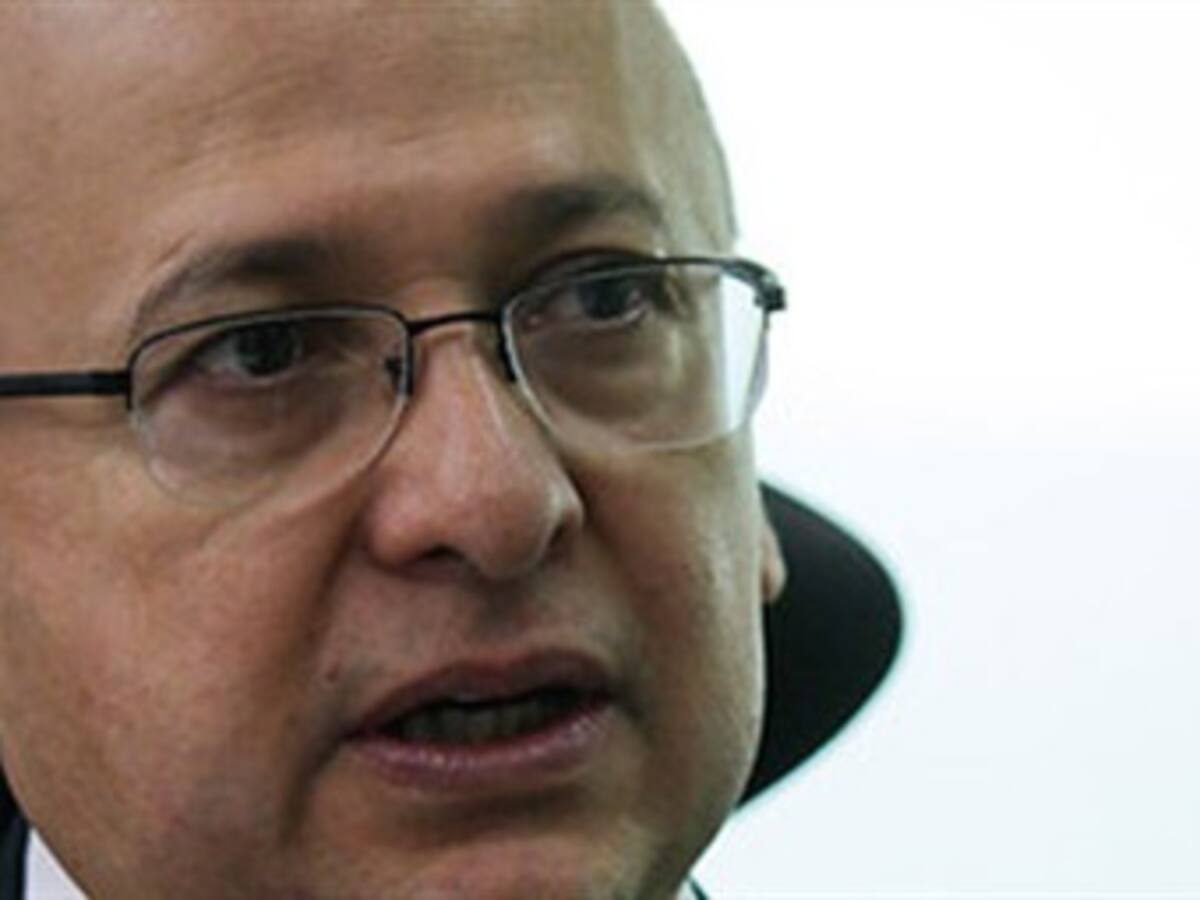 Abogados buscan sometimiento de jefes de bandas criminales