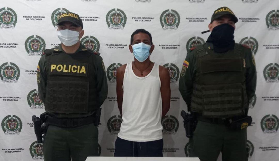 Según la Policía, estos dos sujetos harían parte de la banda delincuencial autodenominada "Los Finqueros"