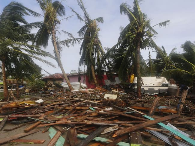 Gobierno estudia reubicar viviendas en San Andrés tras coletazo de Eta