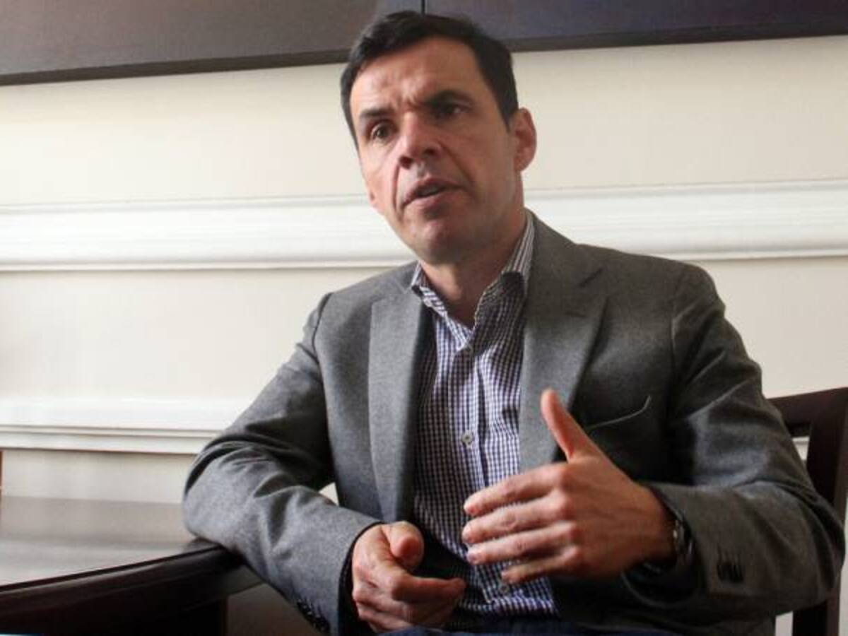 Alcaldes deben prohibir el uso y la venta de pólvora: gobernador de Cundinamarca