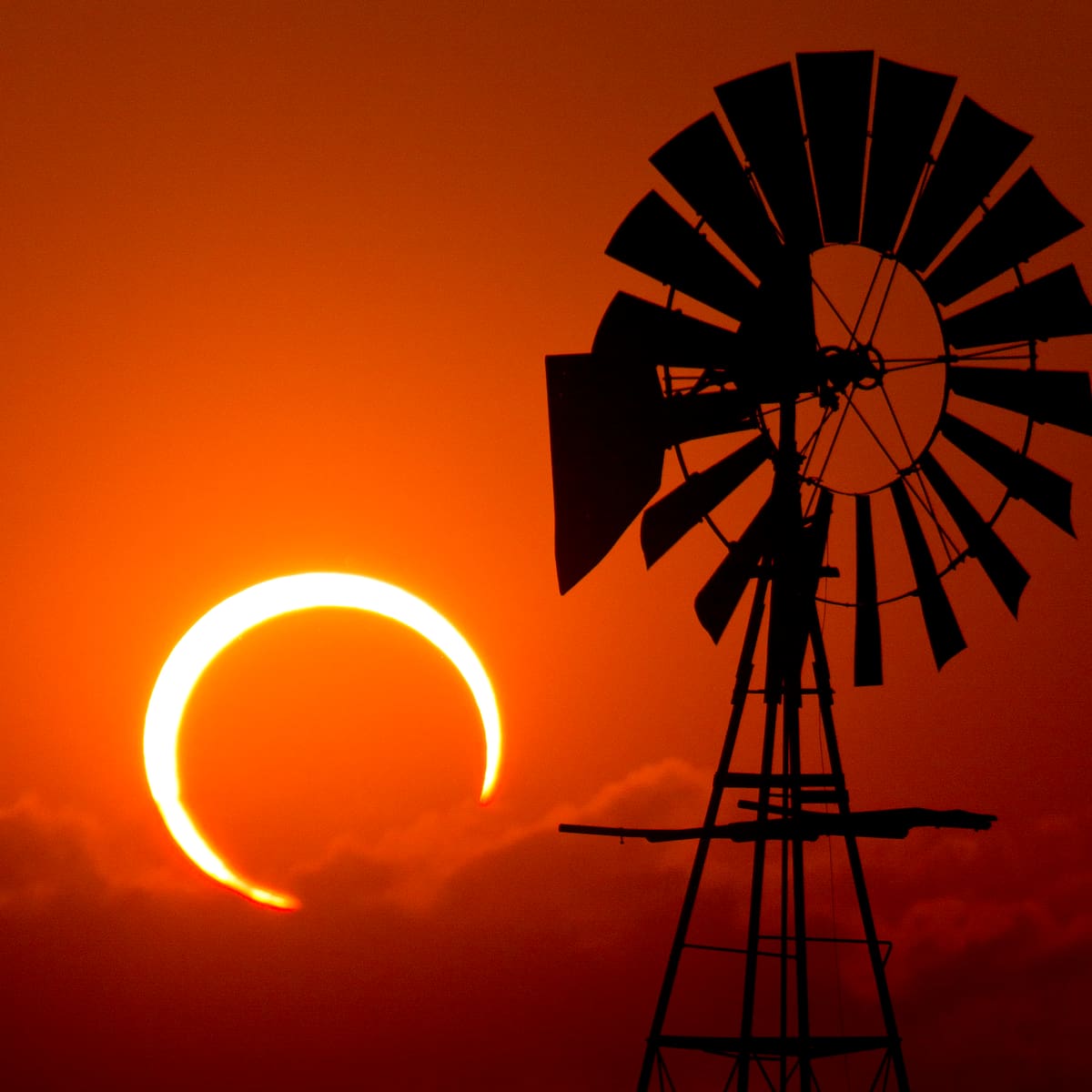 A qué hora inicia el eclipse solar este miércoles 12 de agosto: La NASA lo transmitirá EN VIVO