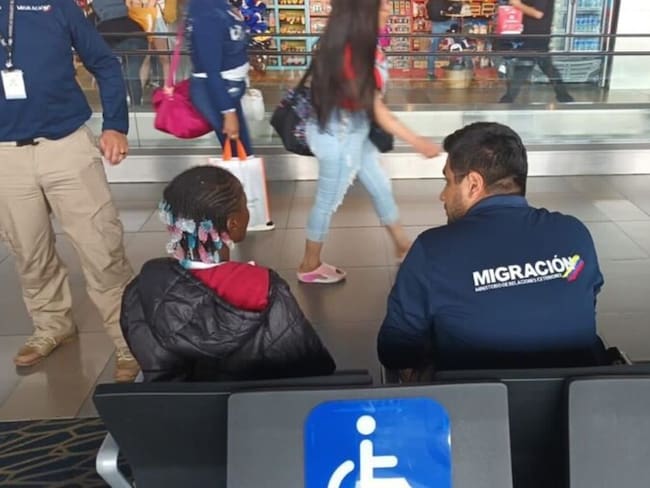 Migración Colombia: Menores encontrados en el Aeropuerto El Dorado fueron abandonados
