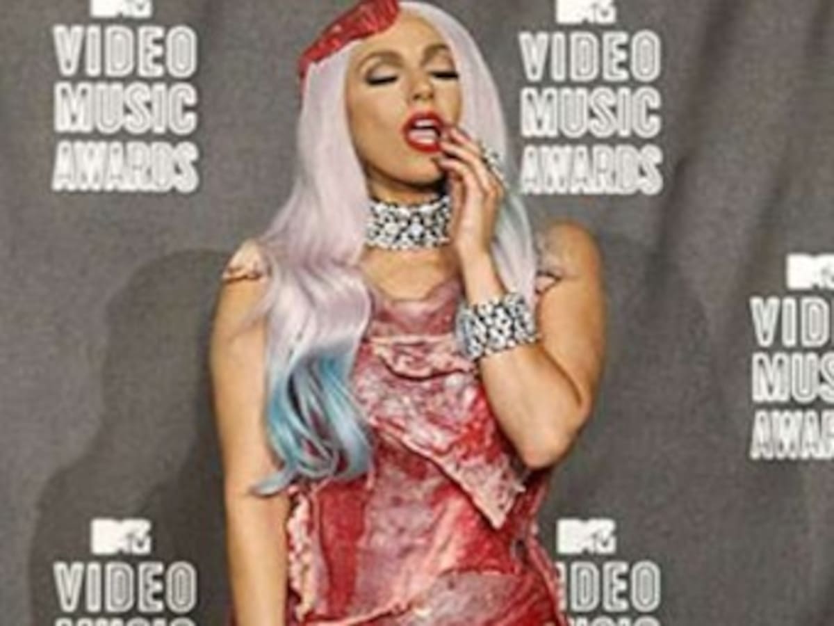 Lady Gaga anima al público croata con provocaciones sexuales y nacionalistas