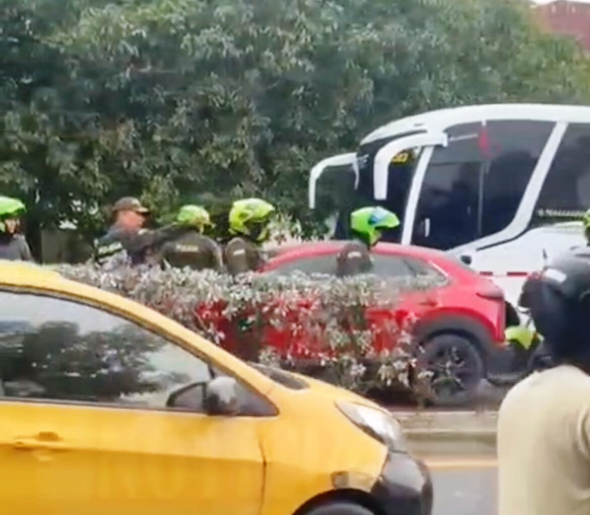 Dentro de un vehículo fue asesinado su conductor en el sur de Cartagena