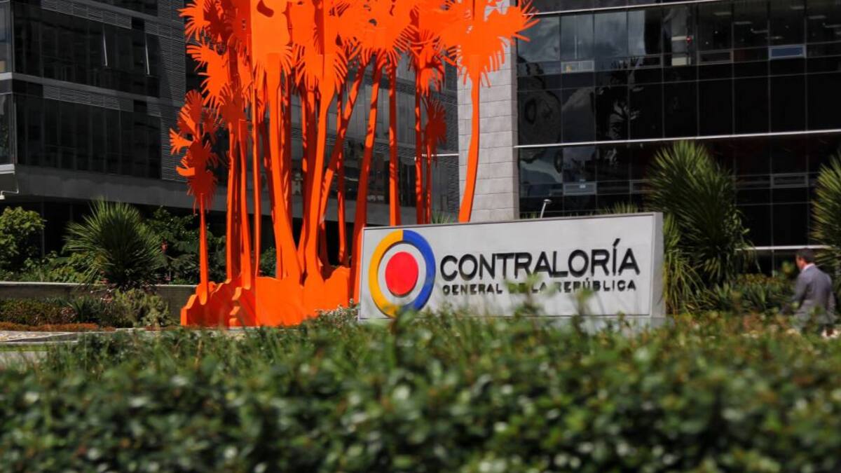 Contraloría abrió investigación al Distrito por suspensión de bonos canjeables