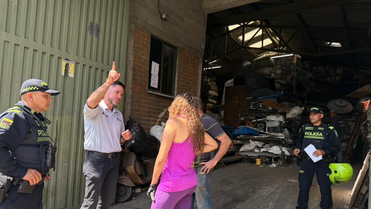 En Pereira, cerraron varias chatarrerías y establecimientos comerciales por mal manejo de basura