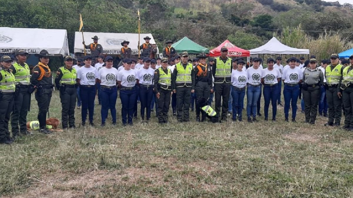 285 mujeres aceptaron el reto de prestar el servicio militar en la policía