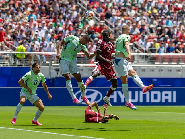 SANTA CLARA, CA - JUNE 13: Issa Laye #4 of Qatar tries to steer the ball toward the goal during the first half of the FIFA World Cup 2026 Group B match between Qatar and Switzerland on June 13, 2026 at the San Francisco Bay Area Stadium in Santa Clara, CA. (Photo by Bob Kupbens/Icon Sportswire via Getty Images)
