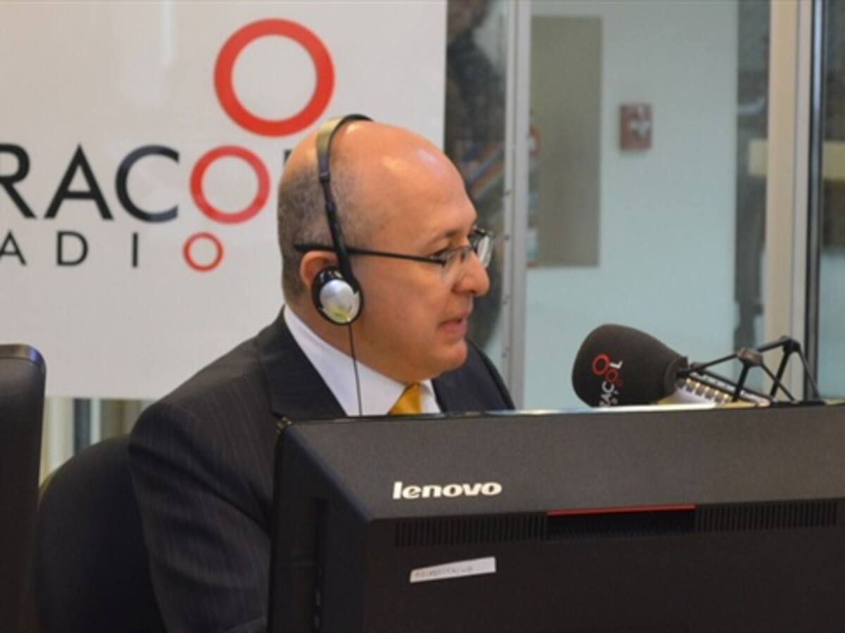 Fiscal propone modelo para evitar extradición de guerrilleros a EE.UU.