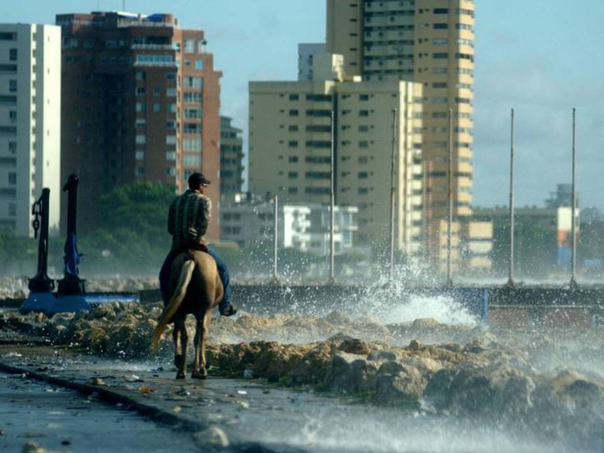 Alerta roja por ráfagas de vientos hasta de 50 km en el Caribe