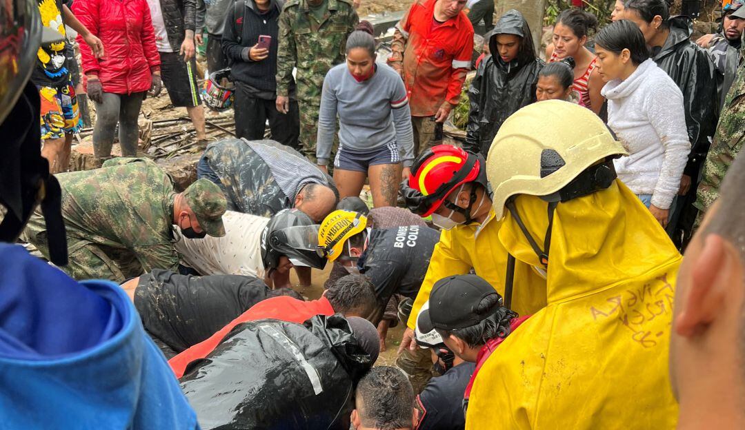 Derrumbe en Pereira deja 15 fallecidos y más de 20 heridos