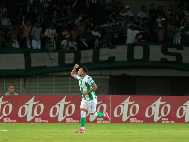 Jarlan Barrera celebra su gol ante el Pereira, justo antes de lesionarse / Colprensa.