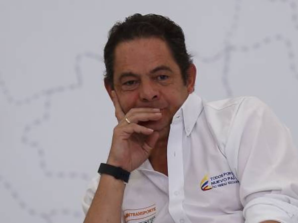 Vargas Lleras afirmó, en forma jocosa, que el trabajo lo está “matando”