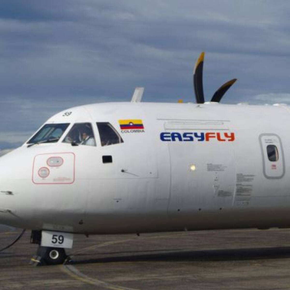 Azafata de Easyfly será sometida a intervención quirúrgica por agresión en vuelo