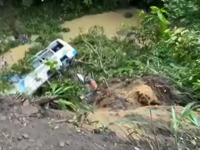 Un muerto y varios heridos en accidente de bus intermunicipal en el Catatumbo. / Foto: Cortesía.