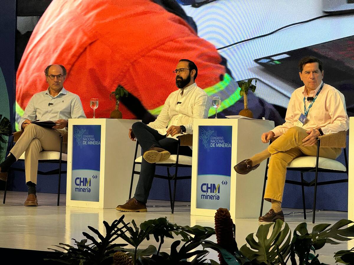 Gobierno propone diálogo con sector minero y cambios en modelo de la industria