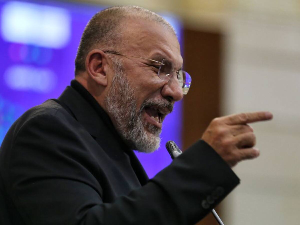 Roy Barreras: “Es una denuncia que pusimos en conocimiento del presidente”