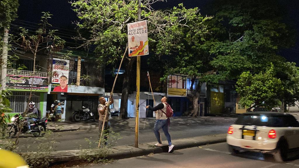 El desmonte de estos elementos debe efectuarse en un plazo máximo de 48 horas después de la finalización de la contienda electoral.