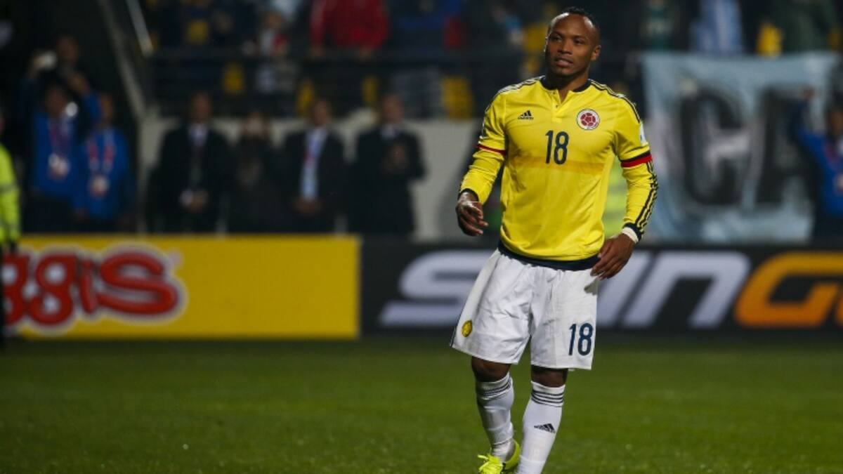 Camilo Zúñiga jugará en el Bologna durante seis meses