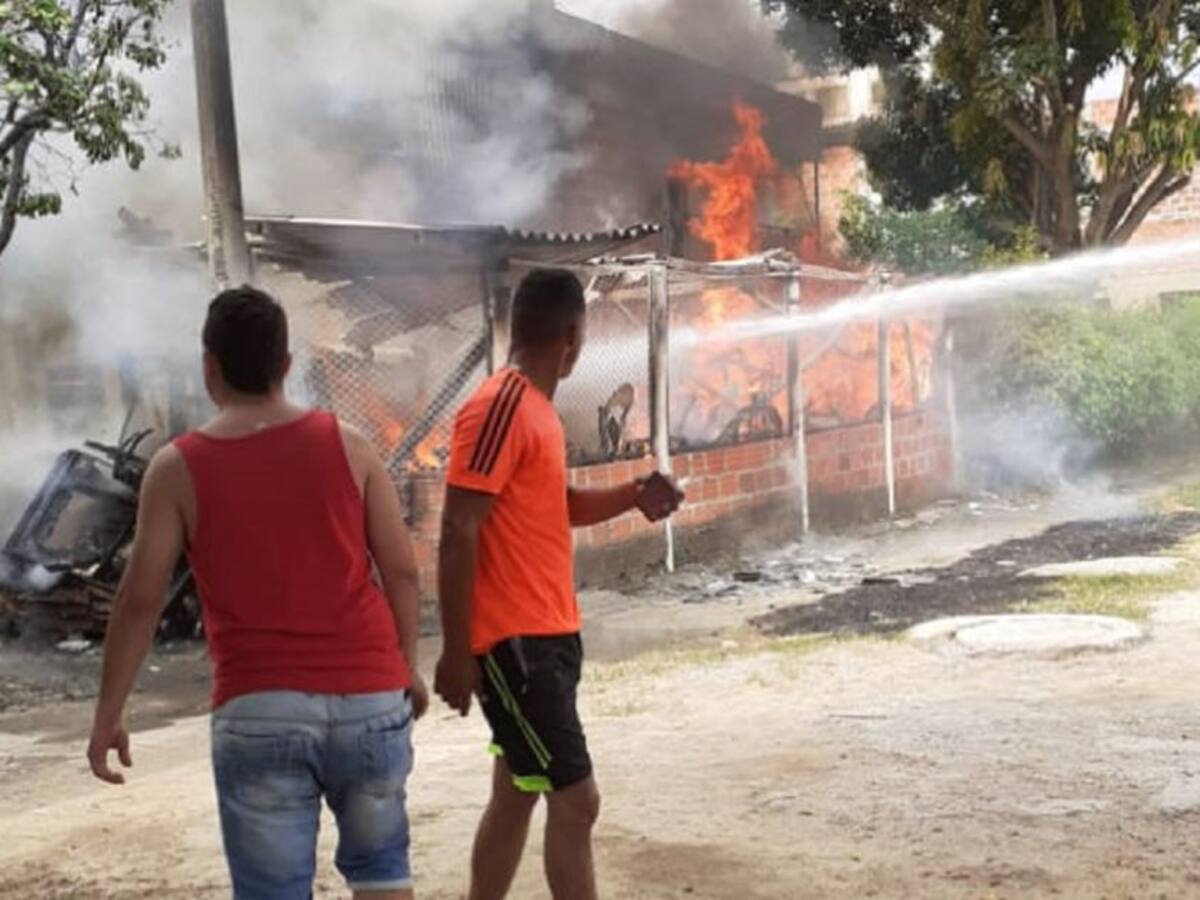 Emergencia tras incendio en Girón