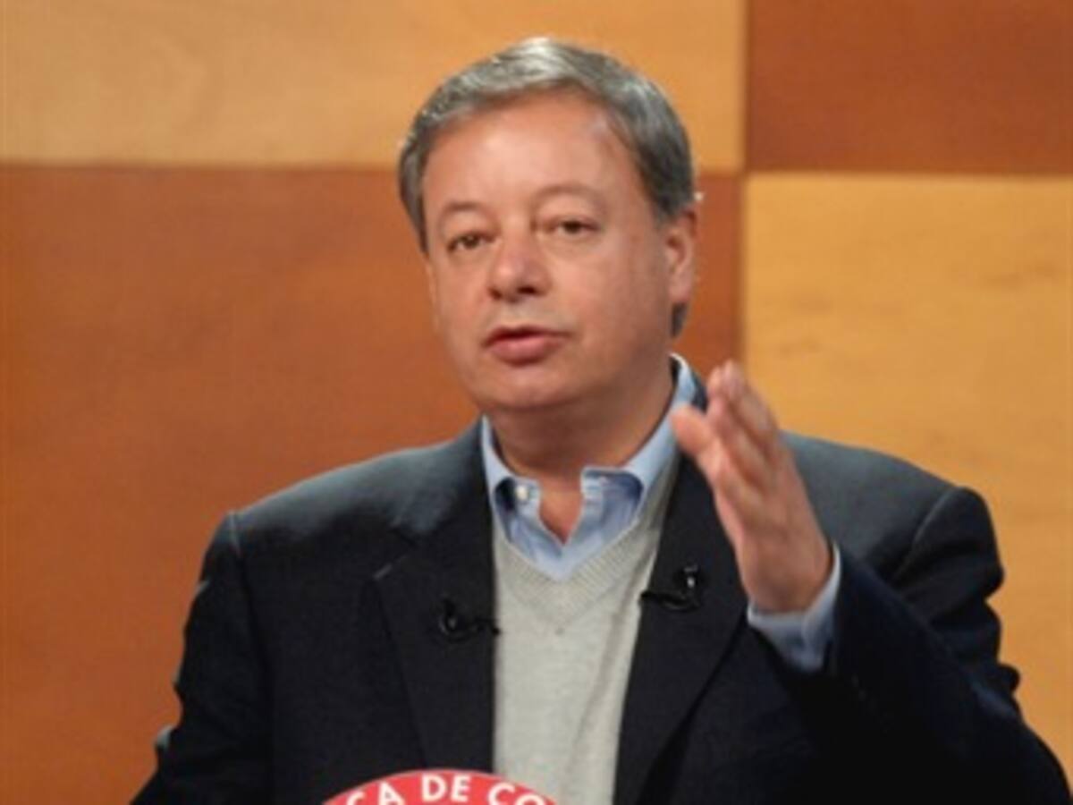 Declaraciones del ex ministro Santos en página del Mindefensa no fueron autorizadas por el ministro