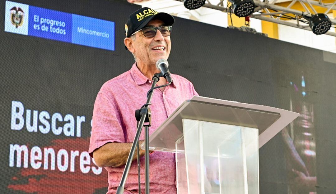 El Ministerio analiza este recurso interpuesto por la defensa del mandatario para definir si acata o no la solicitud de suspensión de la Contraloría