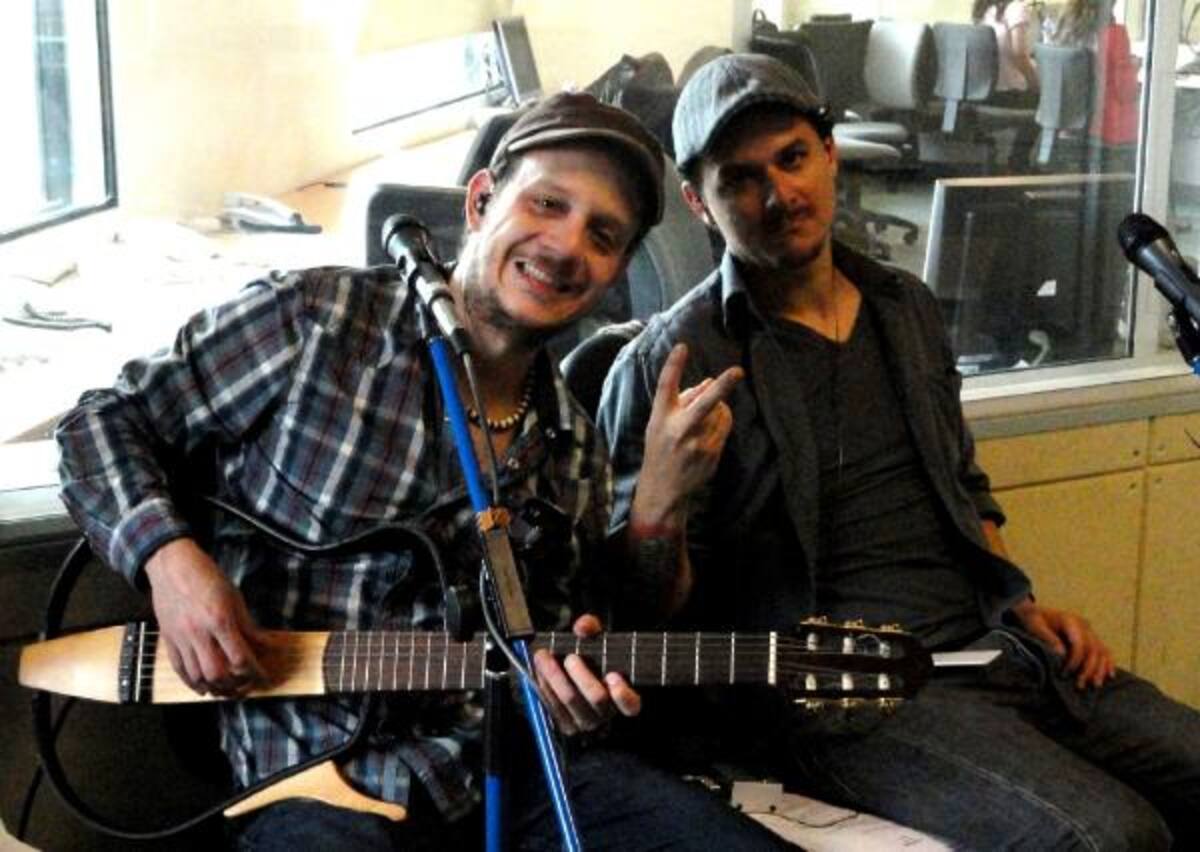 Músicos de La Ventana: Gigi Posada y Tuto Muñoz