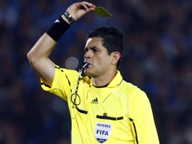 Los árbitros colombianos que han pitado en Mundiales