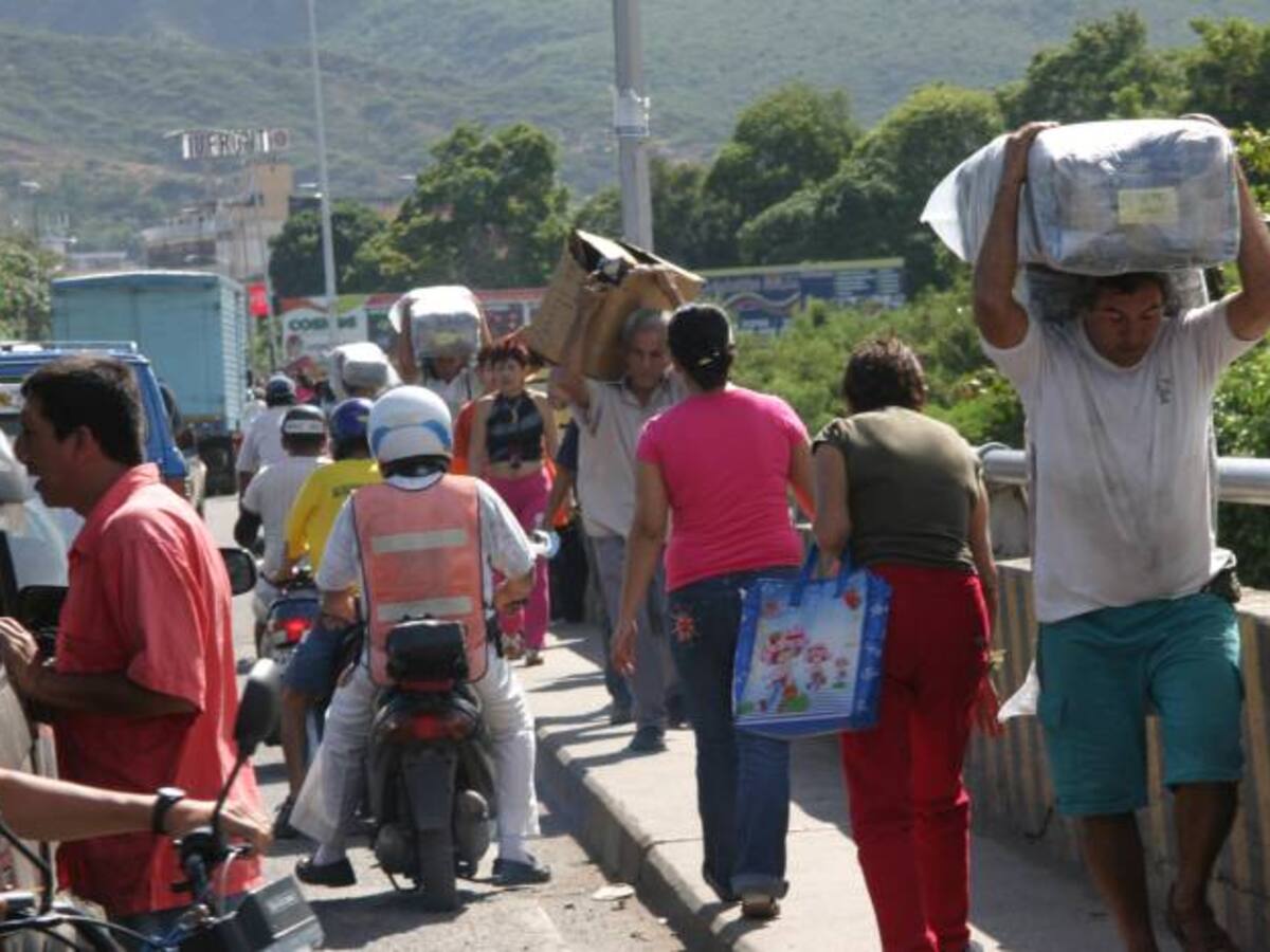 Renuevan empleos temporales a deportados de Venezuela