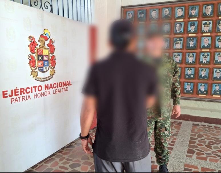 Presunto guerrillero del Frente Jaime Martínez de disidencias Farc se entregó en Cali