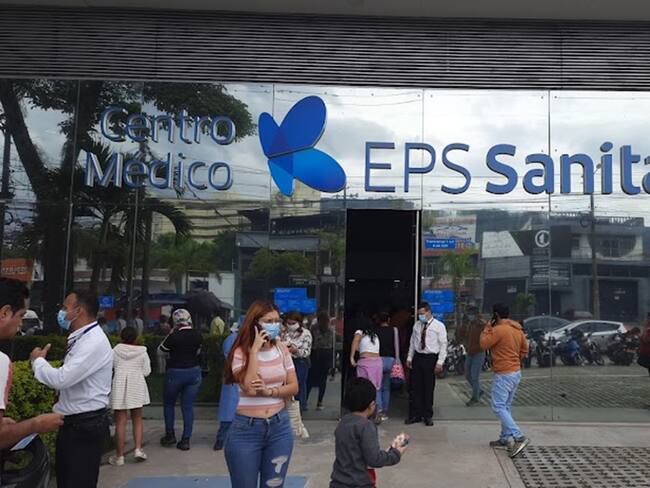 EPS Sanitas implementa plan de choque para disminuir reclamaciones.