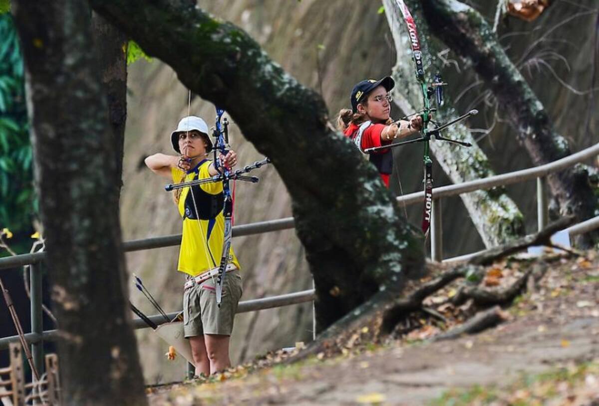 Lina Bjorklund (Suecia), Victoria Willians (Gran Bretaña)