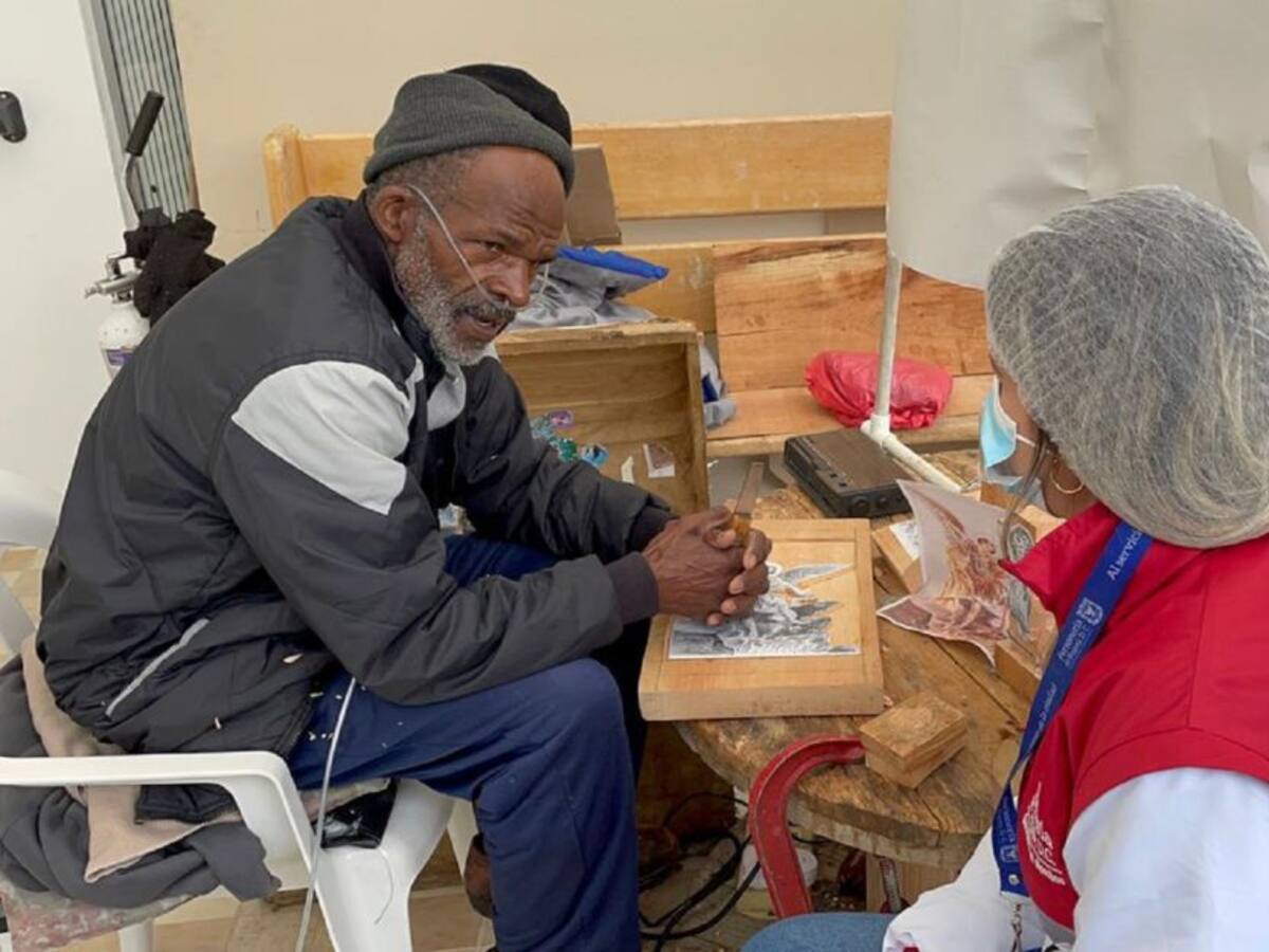 Denuncian irregularidades en alimentación de adultos mayores en Bogotá