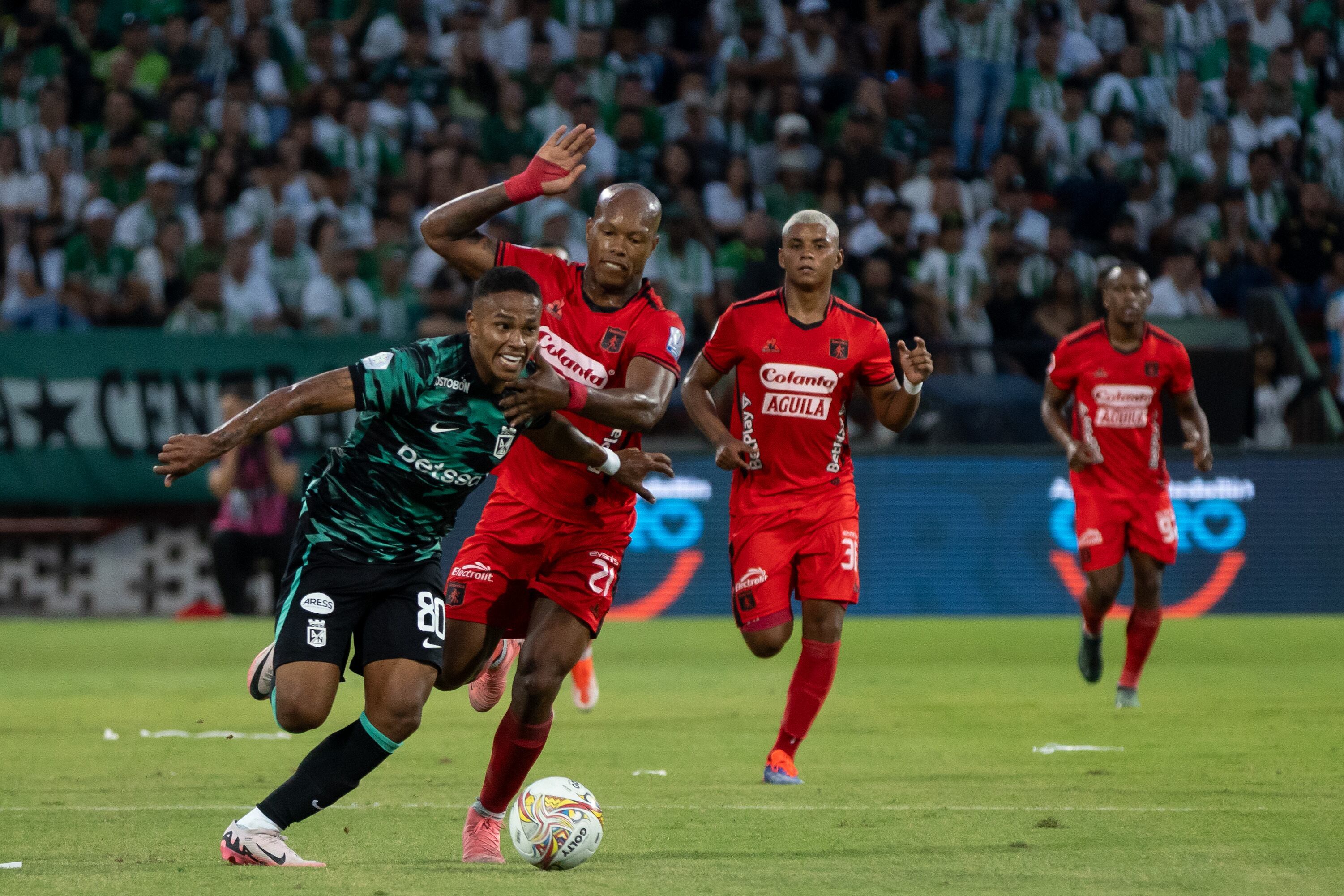 Duelo de Liga entre Atlético Nacional y América de Cali / Colprensa